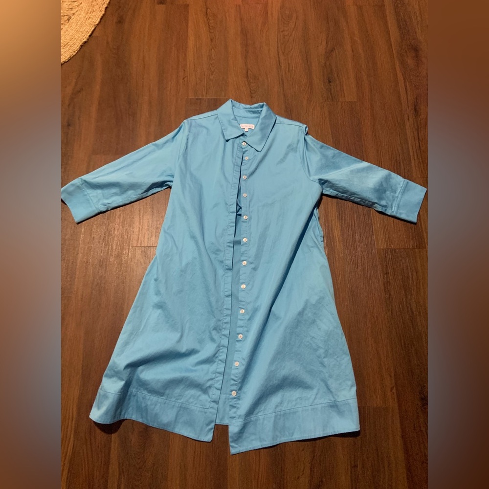 Perlavera Solid Chris Shirt Dress
$198.00 light blue logo Classic casual winter - Picture 5 of 14